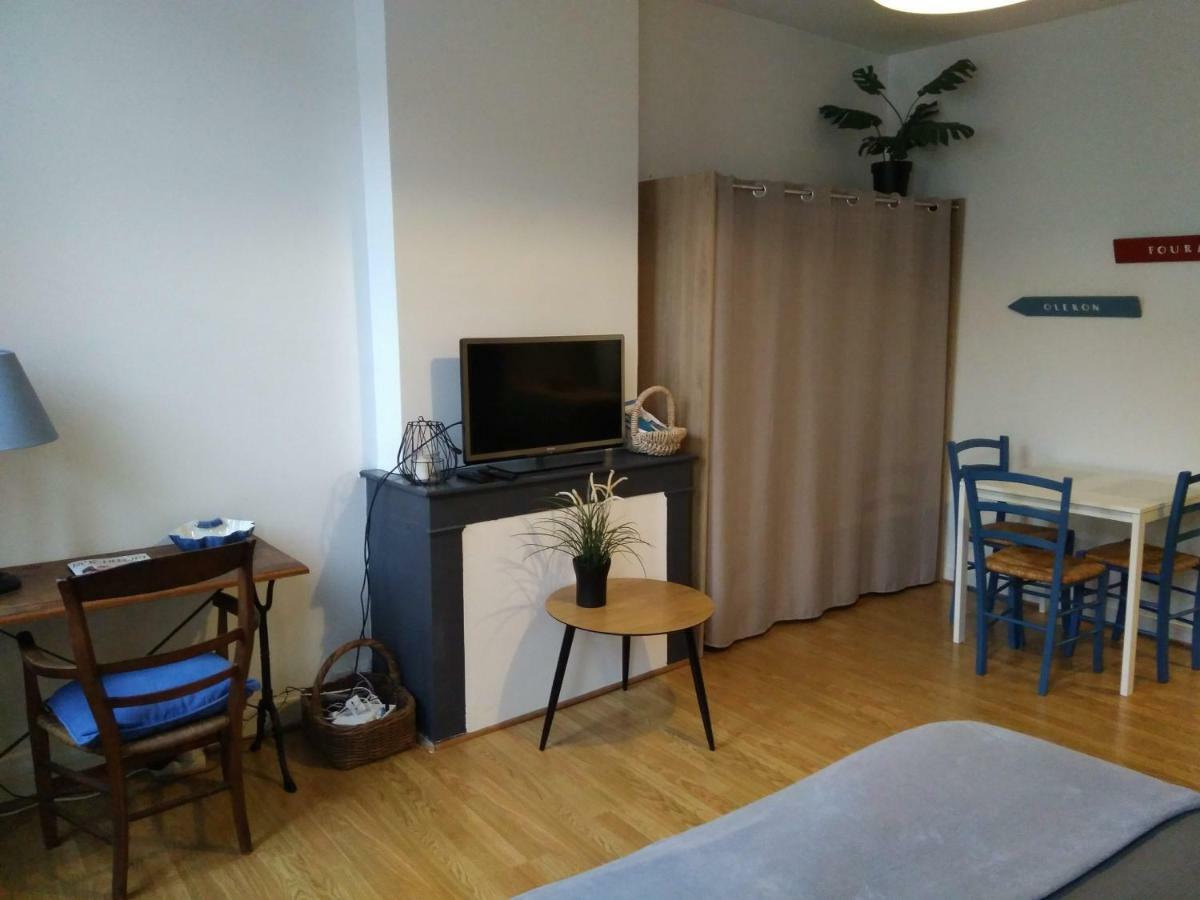 Le Studio De Line Rochefort  Exterior photo